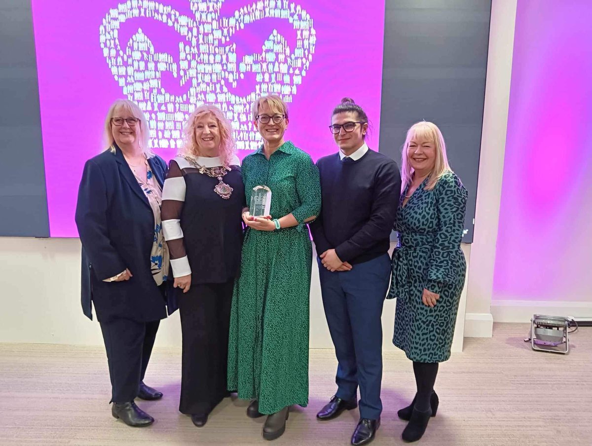 uyacic's tweet photo. Thank you to @KingsAwardVS  @LancashireCC @LancsLieutenant for all your support. This award is for  everyone who has made a difference and gave their time across the projects. We look forward to future collaborations and co developing youth &amp; community projects. #volunteers https://t.co/2Cn7t2eUDl
