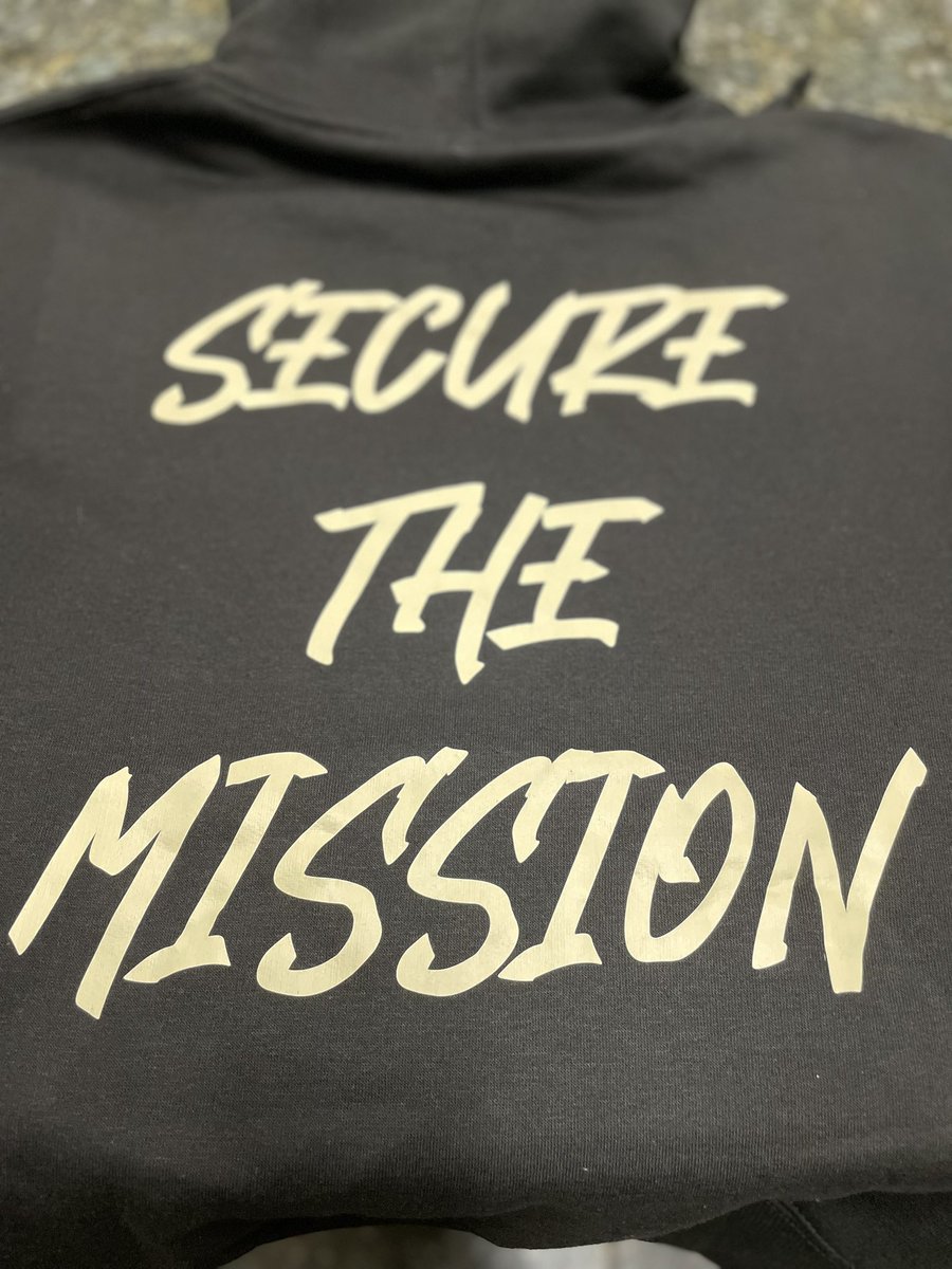 NarlyJay3's tweet photo. ‘NARLY MODE’ Hoodies⚔️🏆 “Someone Fight, Will Be Helped” Closing Out On Our 1 Year Anniversary Soon🙏🏽 Stay Tune &amp; Make Sure You’re Following Us On All Social Media To Stay Updated‼️ We Cooking Up Something Special, LONG OVERDUE  #NJE #TheFightContinues #NarlyJay https://t.co/RjvA8CITlP