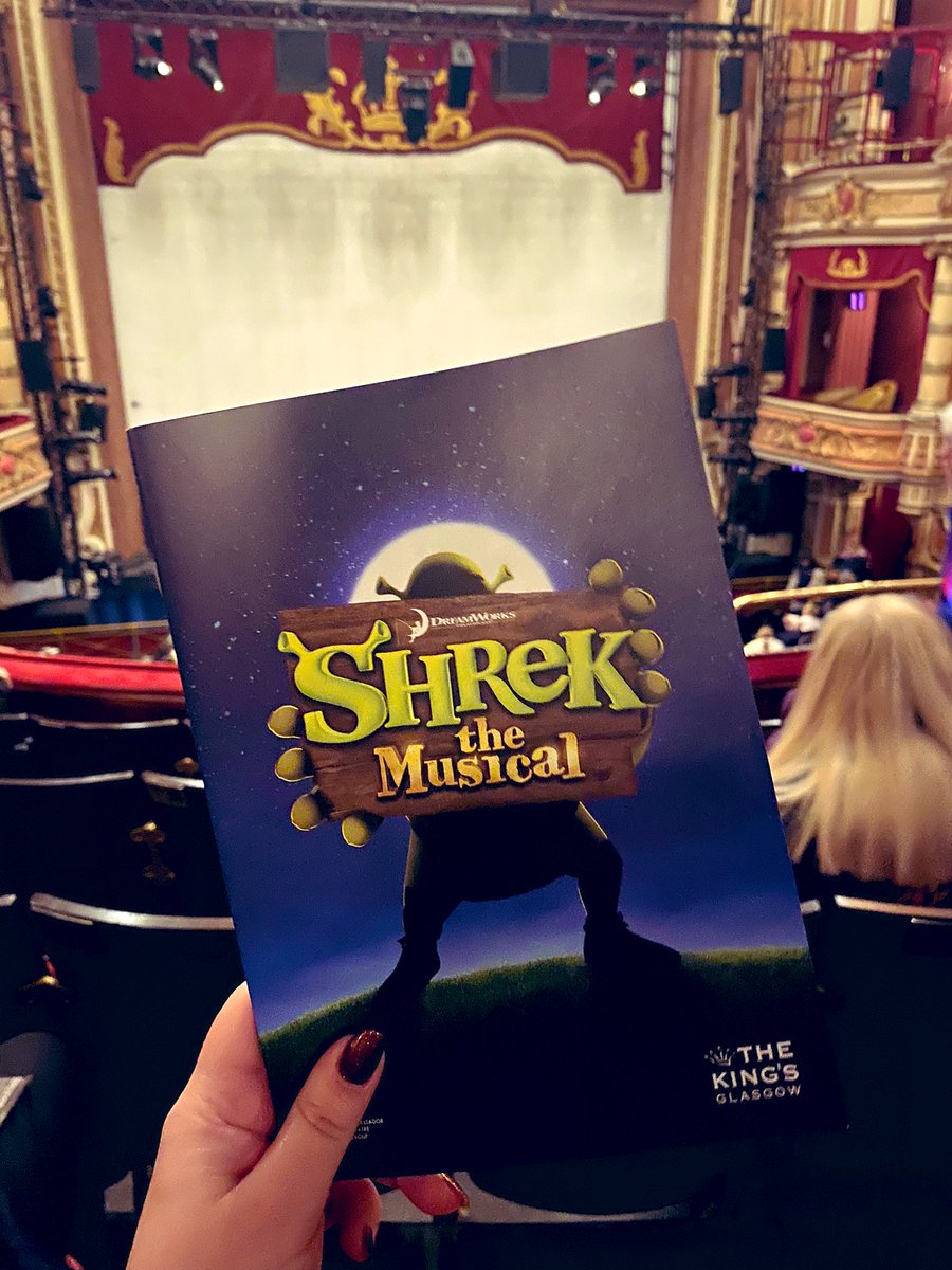 Nataliealana87's tweet photo. Ogre the moon (😉) to be kicking off my 2024 reviewing year with the press night of @ShrekUKTour @KingsandRoyal tonight! 💚 https://t.co/t497qzmHGH