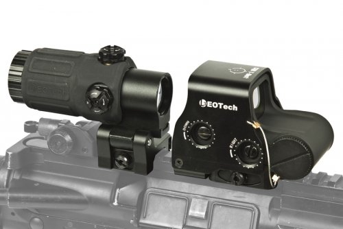 Swetchka1's tweet photo. @Sgt_Lonely_ Hi, very cool design, but I would like to suggest to increase the pecatini bar a little bit and add a variant with magnifier and holographic sight as on the photo. it will be more tactical.

p.s I apologize for possible mistakes, I write through a translator. https://t.co/E0ub39ENsL