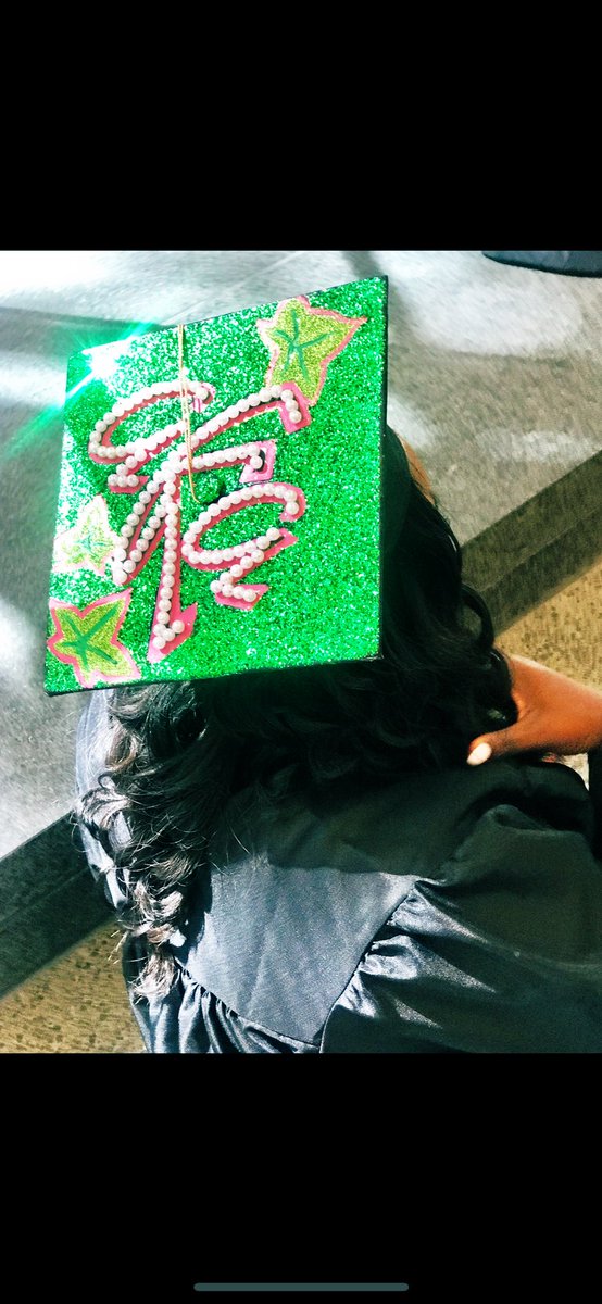 BrandiMStokes's tweet photo. Happy Founders’ Day Sorors! 💕💚 116 years of Service to All Mankind. #AKA1908 #AKAEducator #HBCUgrad https://t.co/Hhs1YNi0ZP