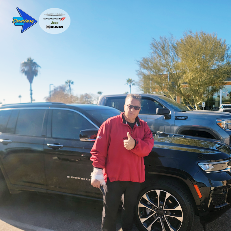 Mark Pigusch got an awesome deal on this 2022 #JeepGrandCherokee, assisted by always helpful Chris Caban. Interested in a quality #CourtesyJeepSuperstitionSprings vehicle, call Chris at 480-569-2994. #TheCourtesyWay #CourtesyJeepAZ #Jeep #GrandCherokee #JeepLife #ChrisCabanJeep