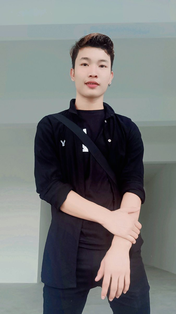 MyozawOh's tweet photo. သာလီစွပါ🥰🥰 https://t.co/tLb74YIiVL