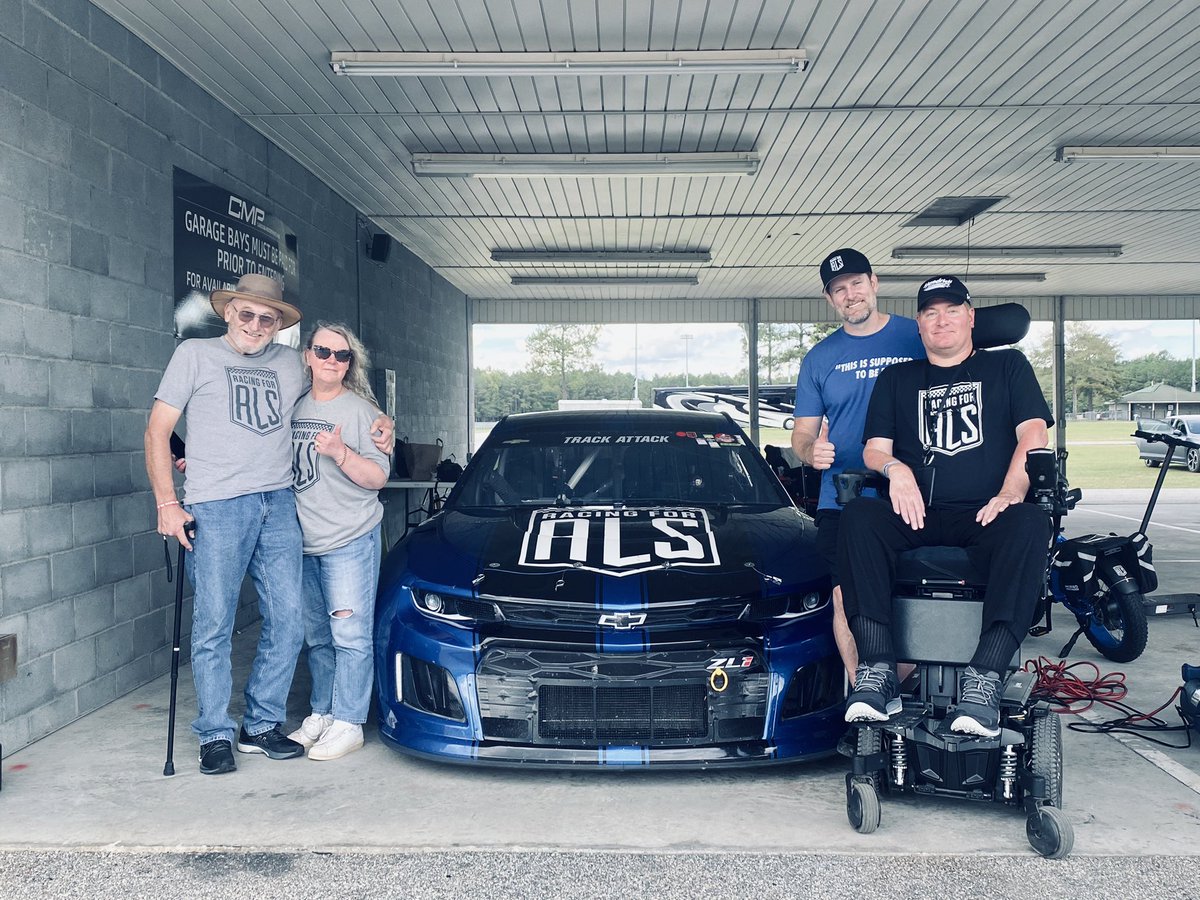 Why do we race to #endals ?! For starters, because 2 of the 4 people in this picture I just ran across from Sept of 2021 are gone… And for everyone else who has lost someone to ALS, and for those still fighting. RIP gentlemen. … #als #mnd #Racing #diedwaiting