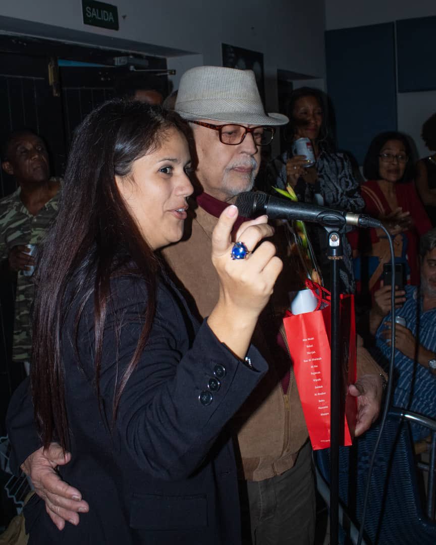 LosZafiros1962's tweet photo. #ProyectoCultural #AmorporLosZafiros celebra: 
-Aniversario 61 de #LosZafiros
-26 años de #ZafirosLocuraAzul 
-40 años de vida artística del Primer #Actor Bárbaro Marín. 

Felicidades!!!! 
📸 Ismel Cabrera “El Artistazo” https://t.co/pSJp1UlaT0