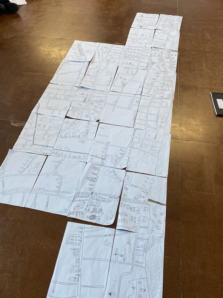 mrs_mcclare's tweet image. Children continued their learning this afternoon by drawing maps to design  a new and improved London. We even had the opportunity to draw portraits of Sir  William Petty in our sketch books. @RedscopeSchool