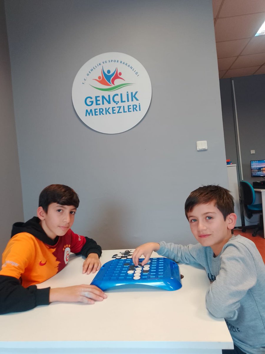 ner_yavuz's tweet photo. 📍Beydağ
Güzelsiniz çocuklar maşallah 🙏 https://t.co/tjpCWl4HKv