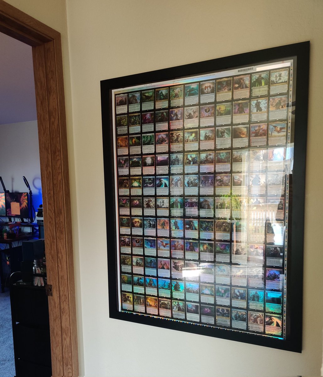 LadyLavinias's tweet image. Finally got my foil uncut War of the Spark sheet framed! 🧡