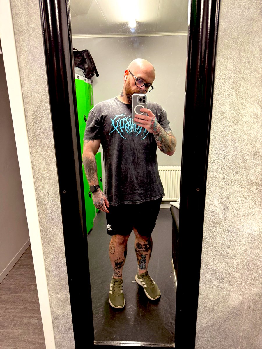 MayneTamer's tweet photo. Took a week off the gym (forced due to work travel) but it felt good to be back https://t.co/QpvwVi0kGt