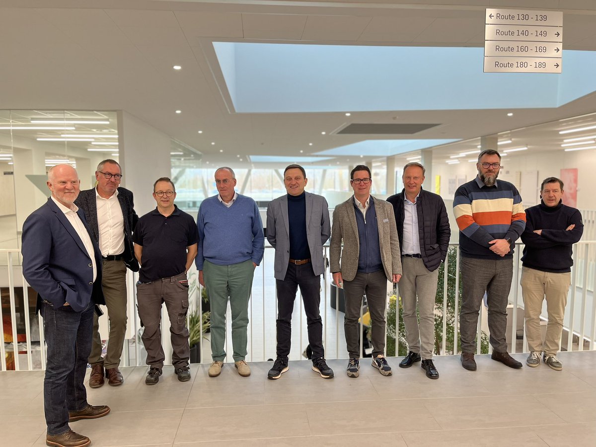 Visite très instructive de l’AZ Sint-Maarten (Malines) à l’invitation de Siemens.  Des confirmations et de nouvelles pistes pour Vivalia2025 ! #Vivalia2025 #Siemens #innovation #azsintmaarten