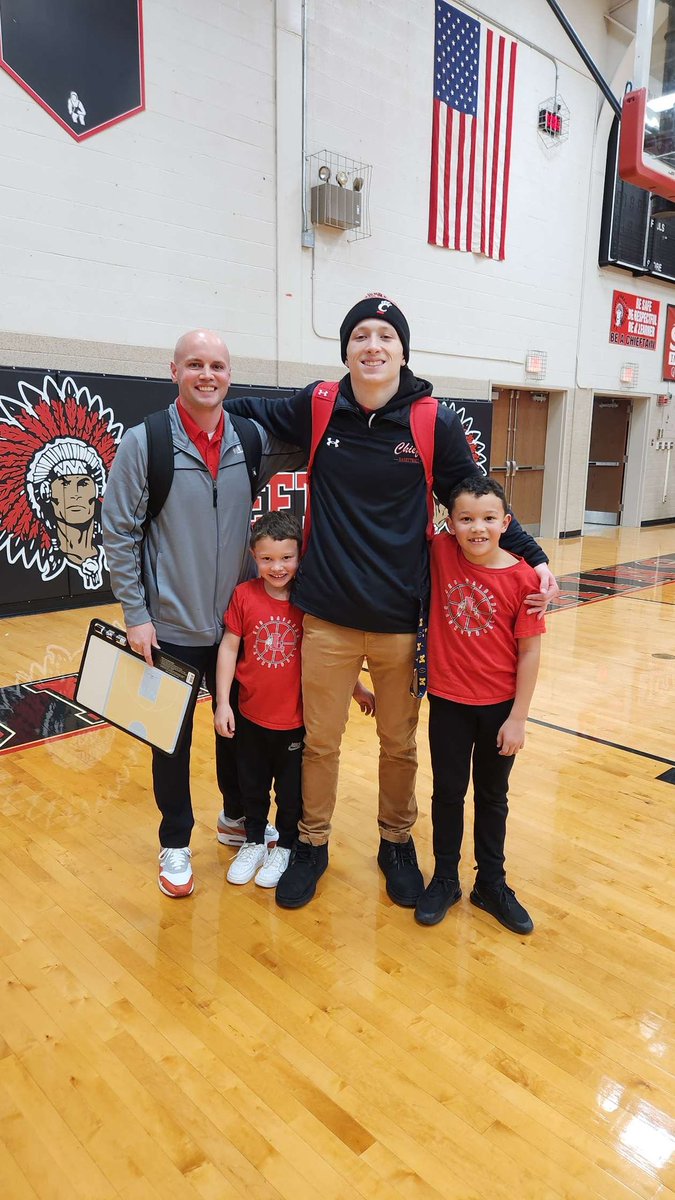 The boys and I last Friday night with my OG AAU player, <a href="/cj24wilson/">Cj Wilson</a> 

Incredible young man with a great family that supports him in everything he does. 

CJ just recently received an offer to play football at Ashland University. Well deserved and earned.