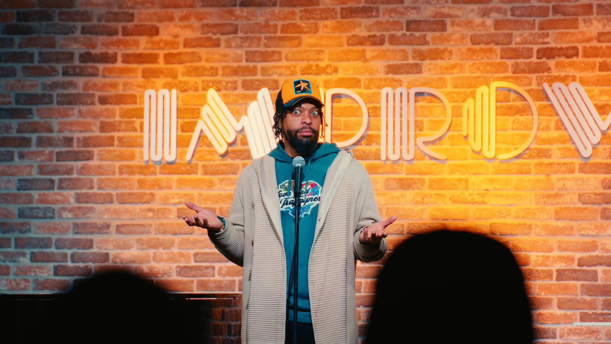 HollywoodImprov's tweet photo. Shots from last Monday's MonDeRays by @tony_pape with a surprise drop in from @donnellrawlings We have 2 shows tonight at 7 & 9:30 with @DeRayDavis @Lewdo2much @marcellohdz @ComedianRonG #catce +more! Get your tickets at https://t.co/qi9Rnu29d4 #hollywoodimprov #MonDeRays https://t.co/7DDLunSWUM