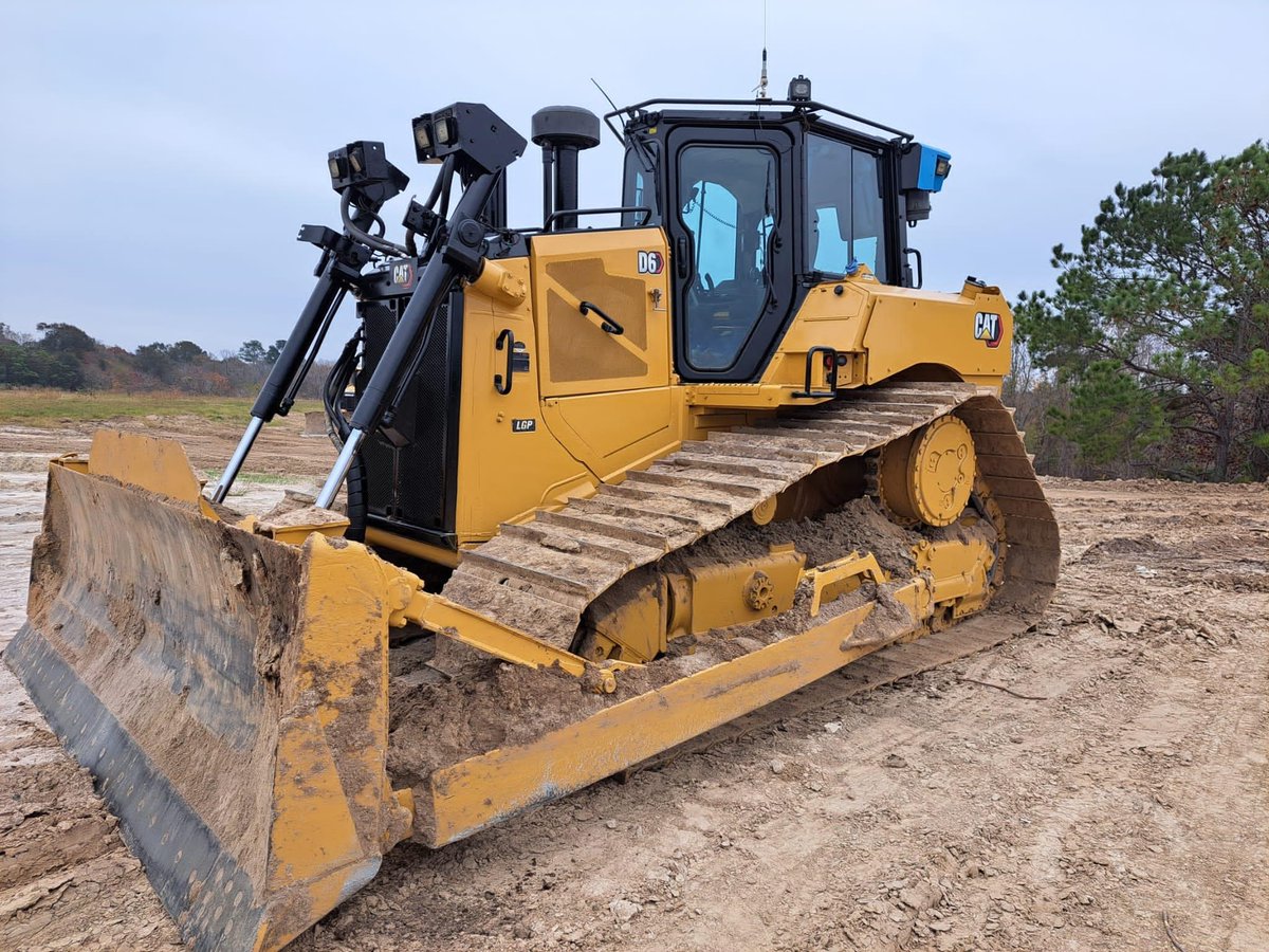 auctiontime's tweet photo. Only TWO days left to bid on this dozer!⌚
Lot #: 7135
2019 CAT D6 LGP
🔗 https://t.co/HIbQ9go2Vj

#dozer #CATDozer #Construction #cralwerdozer #usedequipment #AuctionTime https://t.co/CW0Y8YyXhQ