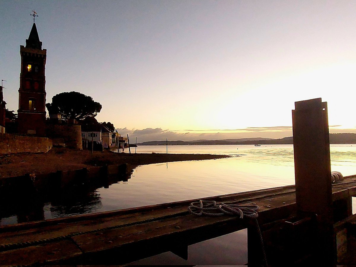 Sun sinking over Lympstone harbour