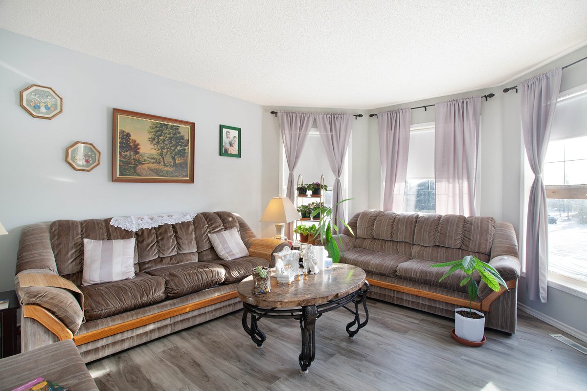 REAL BROKER CANADA | REPYYC tweet media