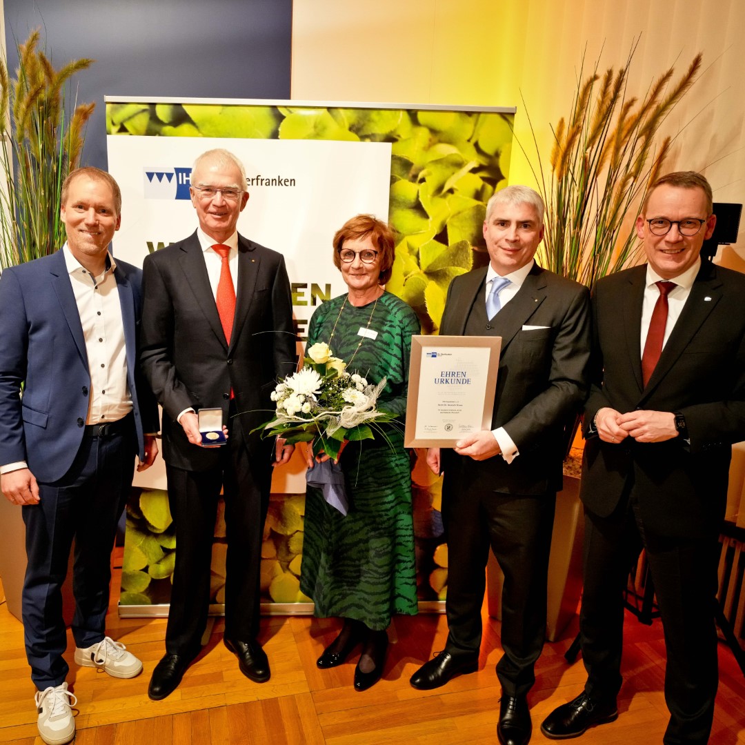 Michael Bitzinger tweet media