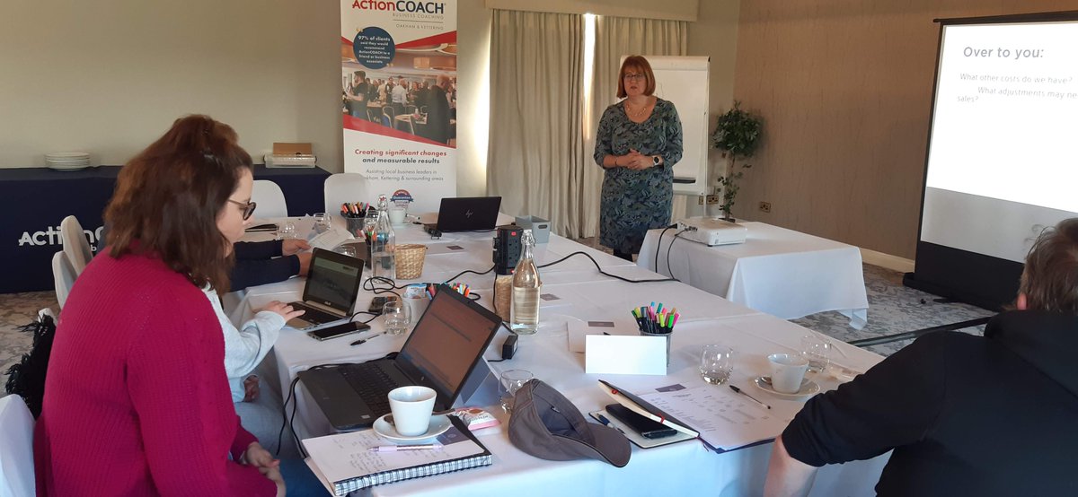 RutlandCham's tweet photo. LAST CHANCE to book onto the Vision Board Workshop✨

Empower your journey of self-discovery and goal-setting in this enriching half-day session:
📅 Wed 17th Jan, 9:30am - 1:00pm
📍 Wisteria Hotel, Oakham

Find out more and book here: https://t.co/WN6mENHV85 https://t.co/UDKUtqdjFZ