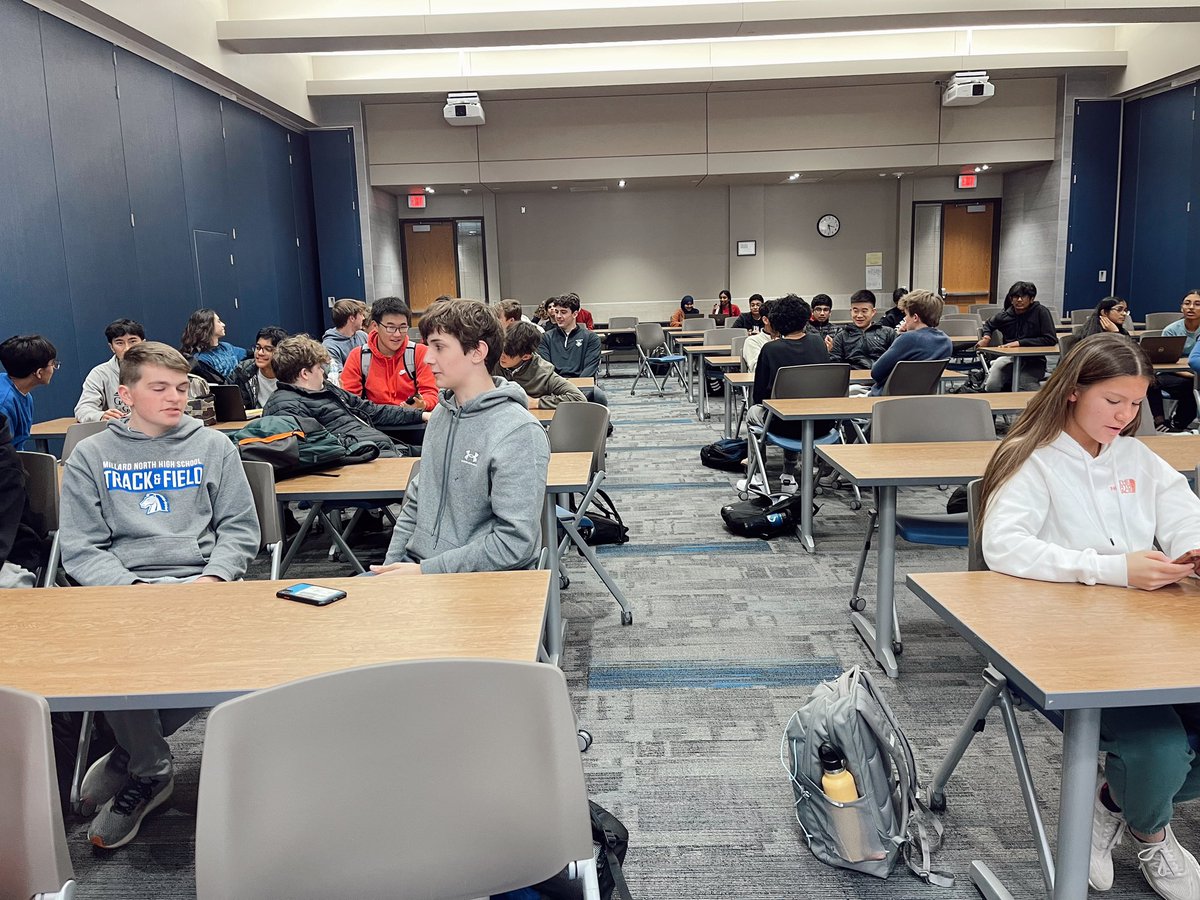 MNHS_DECA's tweet photo. We had our first meeting of the year! We are so excited for what 2024 has in store for us. Can’t wait to see everyone at metros next week at Millard South!! https://t.co/5gsR2UwLYV