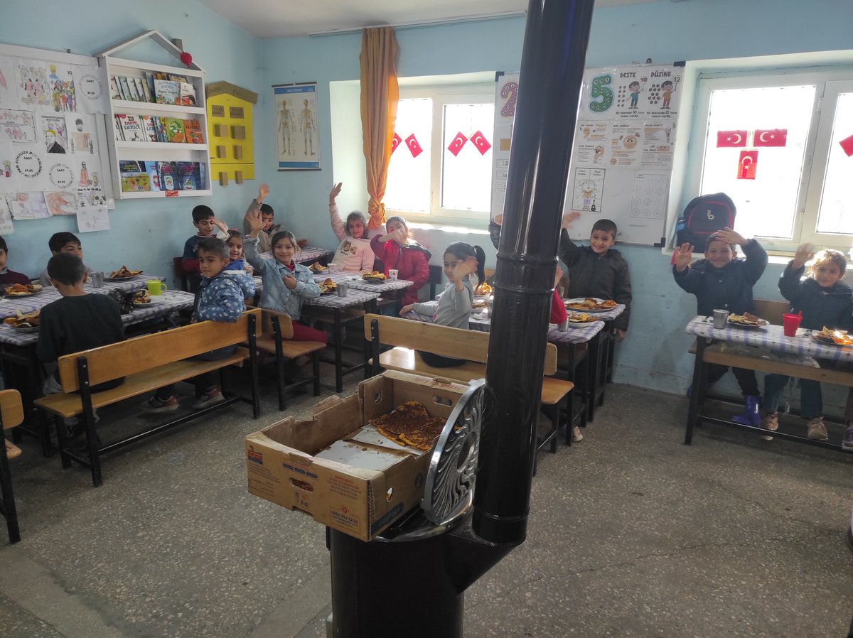 Okulumuzda Yerli Malı Haftası etkinliği yaptık...