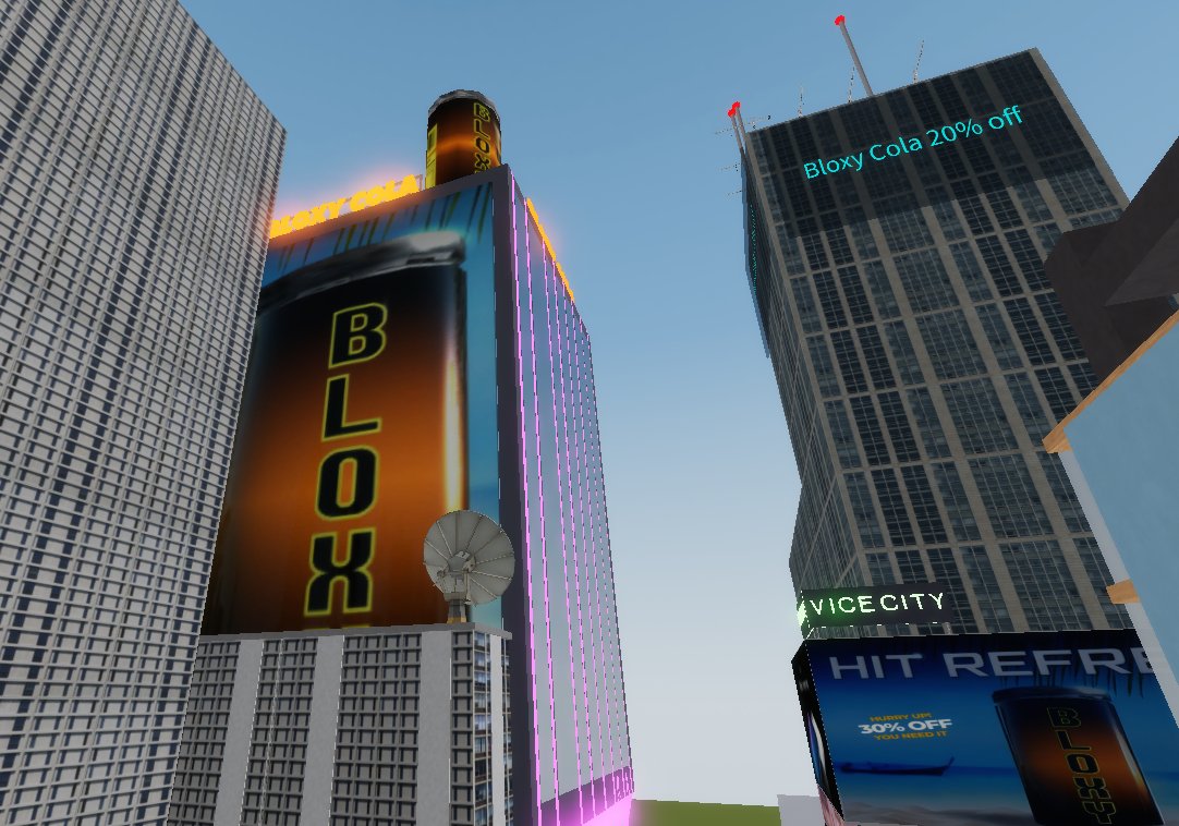 W99pig's tweet photo. Hi everyone, here is the first look of the City Life: Vice City! https://t.co/qg23lpIOOc