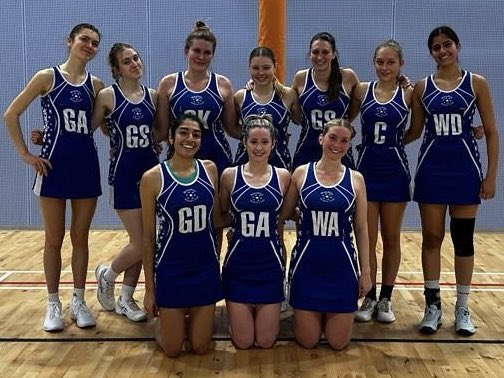 WoodleyNetball's tweet photo. Our Open team had an exciting and close game on Sunday against @RoyalsNetball, fighting for each goal. Down by one at half time, an exceptional last quarter got the win, 49-45. 🎉Coaches’ Player - Poppy, Oppo Player - Holly, Player’s Player- Natalie 👏🏻👏🏻👏🏻👏🏻  #netballplayer https://t.co/Qlt2EOBtY7