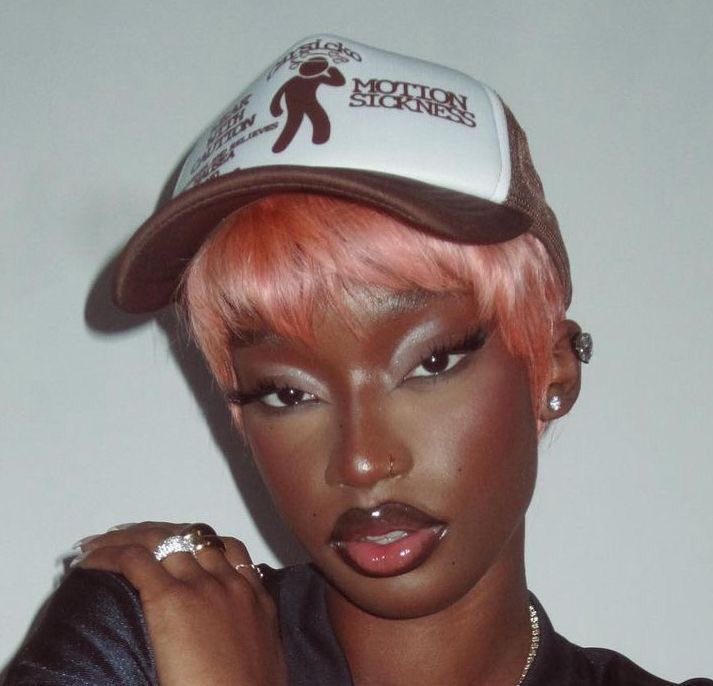 ⧉ PNG vibes tweet media