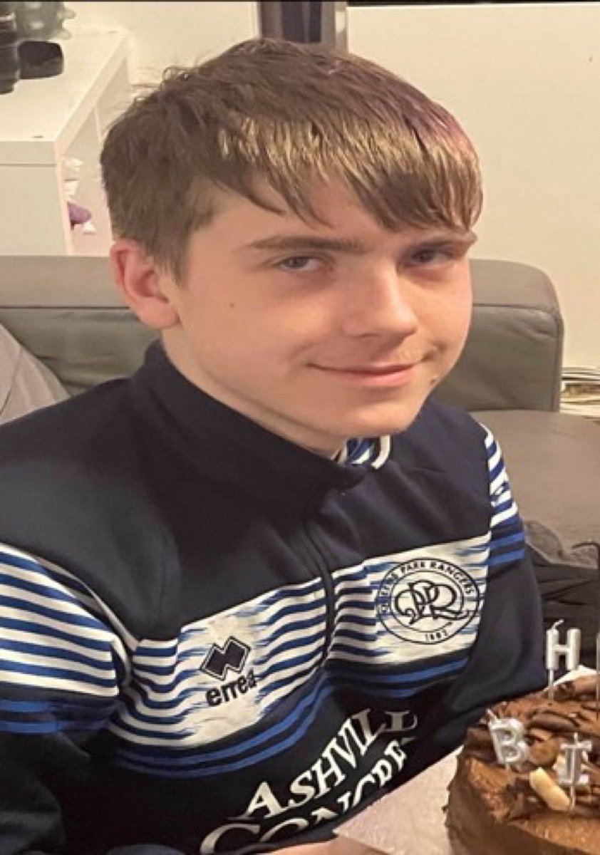 UpTheRs's tweet photo. This is Patrick, who is missing from Shepherd's Bush. 

The 19-year-old was last seen in Liverpool on Sunday and may have since travelled to Leeds.

One of our own, keep an ear out💙 https://t.co/bFe3BymvKt