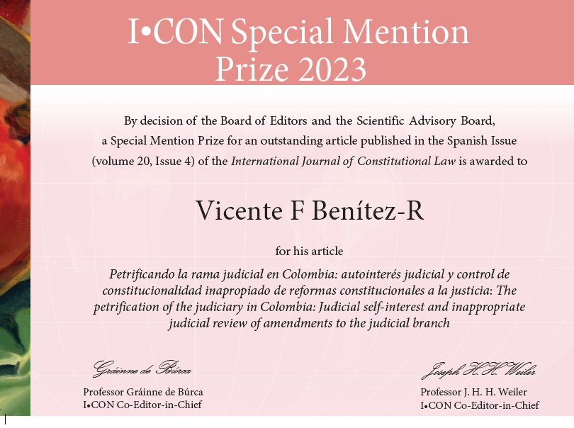 Contento y agradecido al saber que uno de mis artículos recibió esta mención especial como uno de los mejores papers publicados en 2023 por <a href="/icon_journal/">International Journal of Constitutional Law</a> de <a href="/OUPLaw/">OUP Law</a>. 

Cordial invitación a leerlo acá: academic.oup.com/icon/article/2…

Bienvenidos sus comentarios.