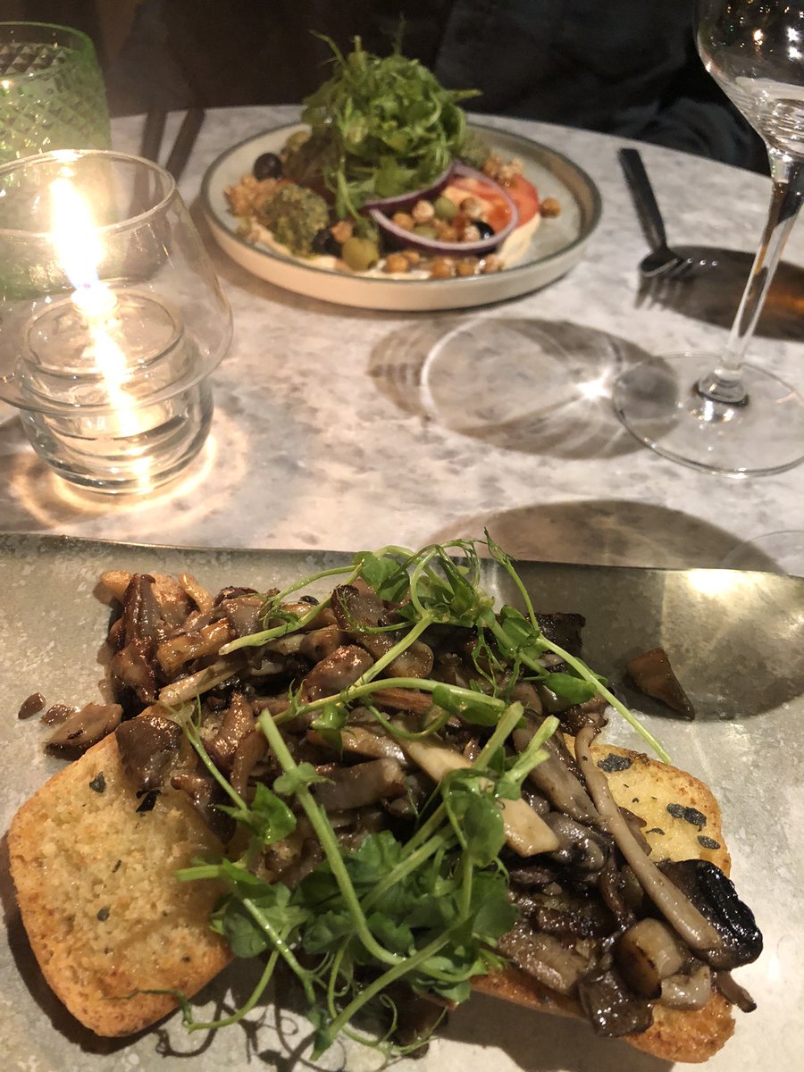 Cherry Cecilia Ⓥ ✌🏽💚🍒 tweet media