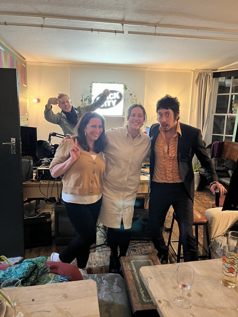 Dame Bibi Lynch tweet media