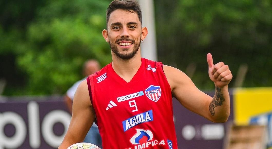 VBarCaracol's tweet image. 🚨¡Atención!

➡️Según la información de @stevenarce, Gonzalo #Lencina está muy adelantado para el Independiente #Medellin 

📻#ElVBarCaracol por @CaracolRadio