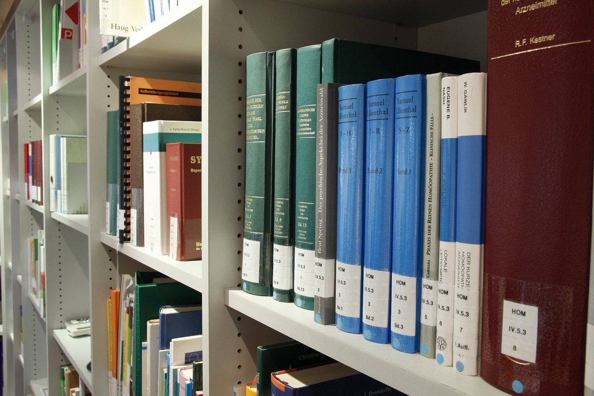 eSTSjournal's tweet photo. Looking to incorporate Benoît Godin's ideas into your curriculum?

@Tiago_Brand &amp; Carolina Bagattolli provide a syllabus to guide while exploring #critical perspectives on #STSinnovation &amp; #innovation

Check it out: https://t.co/MqSPkX8Cse

#STSInfrastructures #STSPegagogies https://t.co/SHa6tjgmpL