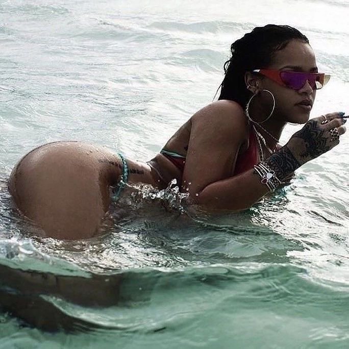 RIHANNA!!