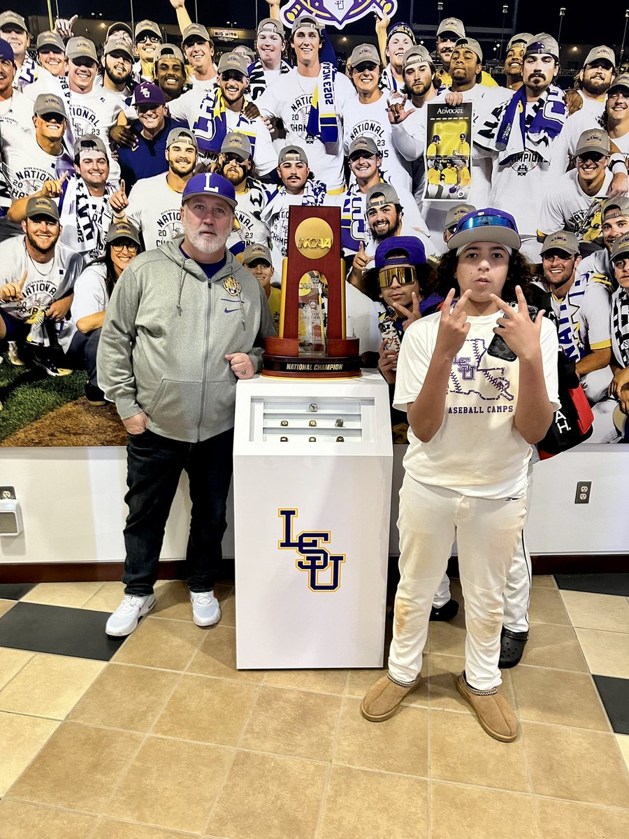 TuffandTJsDad's tweet photo. @LSUCoachJ thanks for the great camp this weekend coach.  We will see you again soon 🐅 https://t.co/Fdt4ZW5fEf