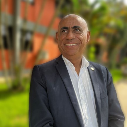 gilmarpereirapa's tweet photo. Uma segunda-feira de muito trabalho e preparação para mais um ano letivo de desafios e conquistas.
Um excelente início de semana para todos vocês, queridos e queridas!

#GilmarPereira #ProfessorGilmar #UFPA #Educação #EnsinoSuperior https://t.co/M4c3dfsMqJ