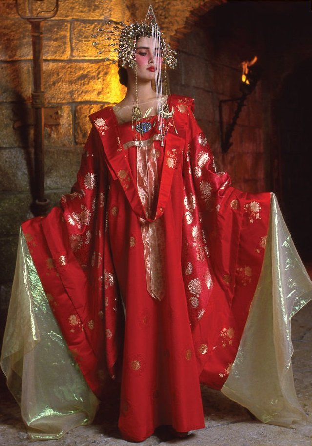 I've just learned the sad news that April Ferry, the costume designer on John Carpenter's BIG TROUBLE IN LITTLE CHINA (1986) and many other films and TV shows, passed away on January 11 at the age of ninety-one. Her gorgeous work on BIG TROUBLE was astonishingly good. #rip