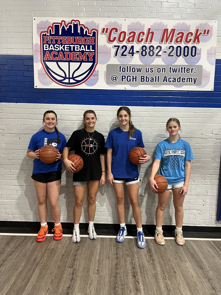 PGHBballAcademy's tweet photo. Bella Pawk of Armstrong , Ally Fisher of Washington and Jefferson College, Jules Fisher of Burrell, and Sadie Futcher of Armstrong with another good one today at the Academy. https://t.co/cvedL62neo
