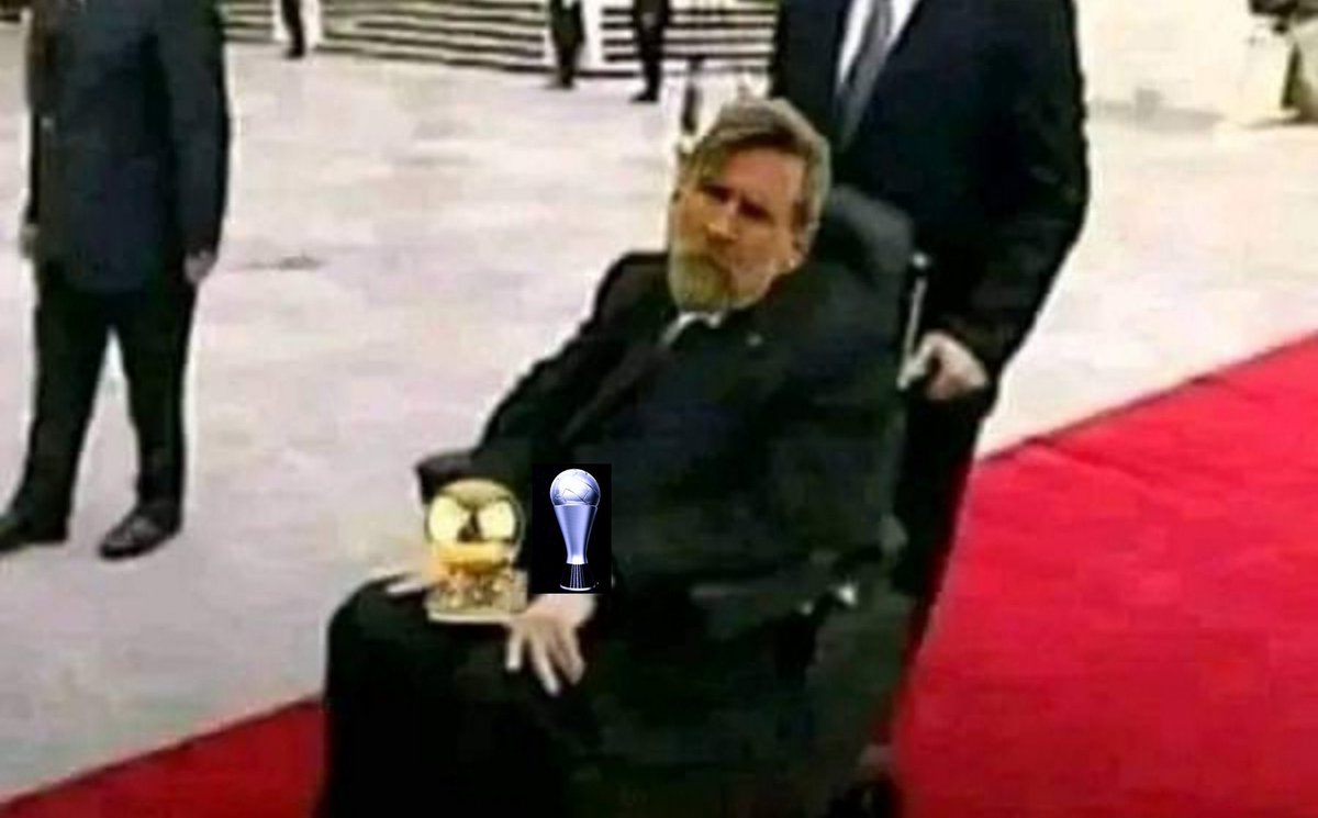 2060 تنافس وطحن وارقام مستحيله بين عيال هالاند ومبابي وفيني

- ميسي جاي من المستشفى يأخذ الجوائز عشان حقق مونديال 2022