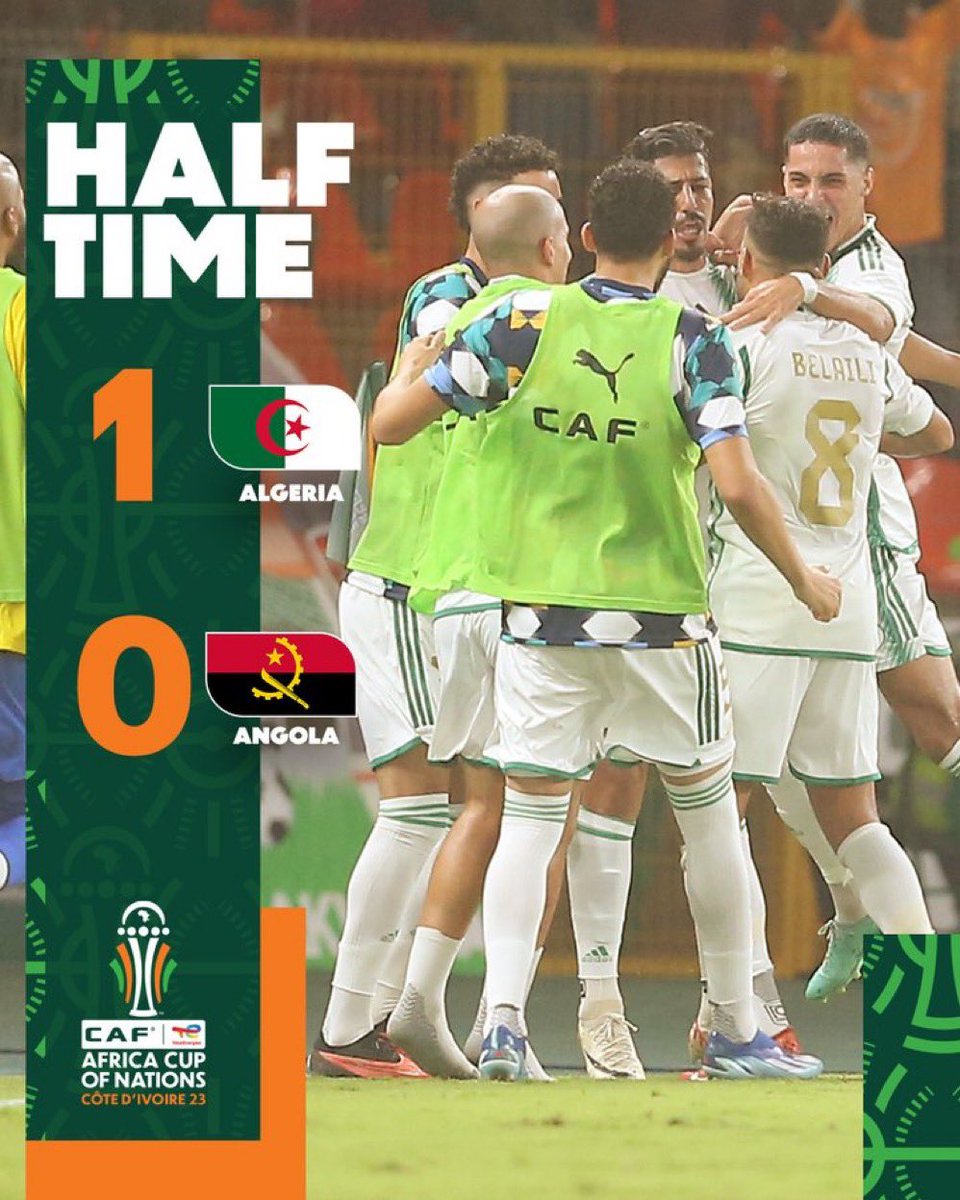 spacefootafr's tweet photo. L’Algérie 🇩🇿 mène 1-0 à la mi-temps face à l’Angola 🇦🇴!

Le duo Belaili x Bounedjah fait des étincelles 🔥

#TotalEnergiesAFCON2023    #CAN2023   #ALGANG https://t.co/gg7plcIKgl