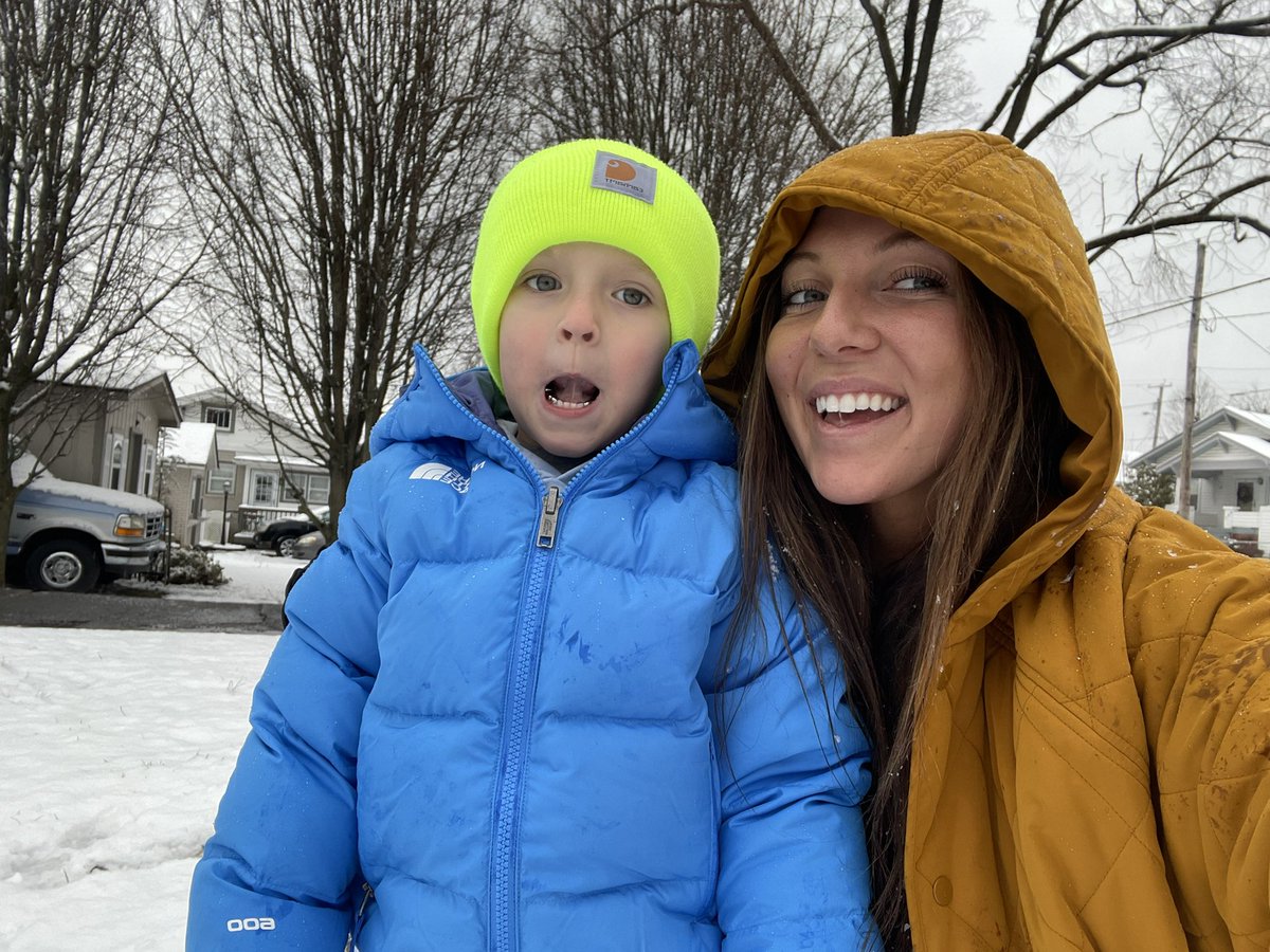 GraceRoberts_98's tweet photo. my sweet boys, can’t wait to share your last name 🤍 https://t.co/MPXrjQH7KY
