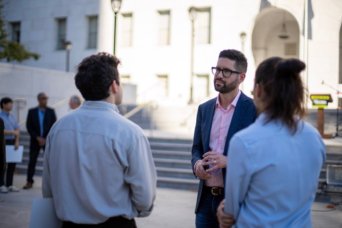 Gobluestate's tweet photo. With the March 5th primary elections just around the corner, #TeamBlueState is working hard to make sure our candidates’ voices are amplified. 🗳️⏳ Check out some of our work in this season by visiting https://t.co/IGmuXb1zoM #Campaigns #CADems #BlueState #Consulting #Politics https://t.co/5ercONJ4Lq