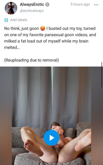 1 pic. Had to repost two scenes with the screens I was watching blurred out ? go look! https://t.co/