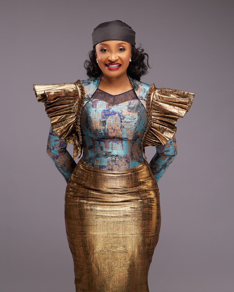 Rahma_sadau's tweet photo. HAJIYA BINTA KUTIGI BULA . . . . 💥💋

Your fav sweet villain…😉😉

What’s your take on W.A.R (Wrath And Revenge) ? 😉🥰

Still Streaming on Netflix … https://t.co/f9RA2hvuRI