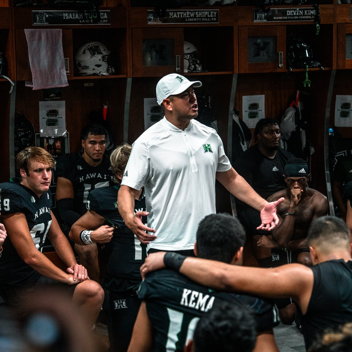 Happy birthday to our fearless leader &amp; Head Coach!🎂🎁🥳

➡️ <a href="/CoachTimmyChang/">Timmy Chang</a> 

#BRADDAHHOOD