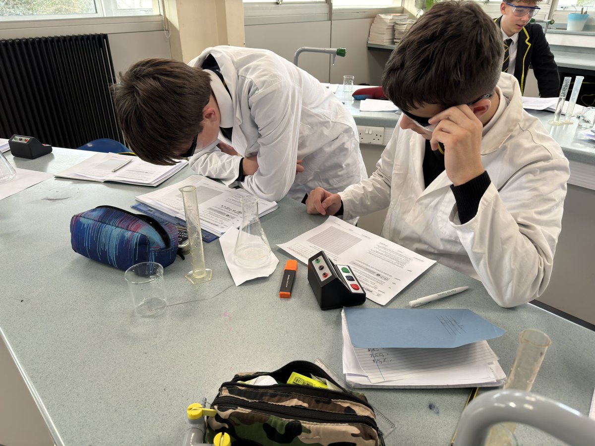 VCJChemistry tweet media