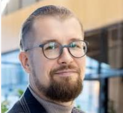 "R is often seen as more approachable as a first language for newcomers from different backgrounds." - Kamil Sijko (<a href="/SijkoKamil/">Kamil Sijko</a>) talks about revitalizing the Warsaw R Community in our latest blog. 📊💡 #RStats #DataScience #CommunityBuilding
Read it here: 
r-consortium.org/blog/2024/01/1…