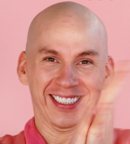 NaRiMOwe's tweet photo. @trixiemattel I hope you're not gonna look like that in a couple of years https://t.co/JO45tTOu92