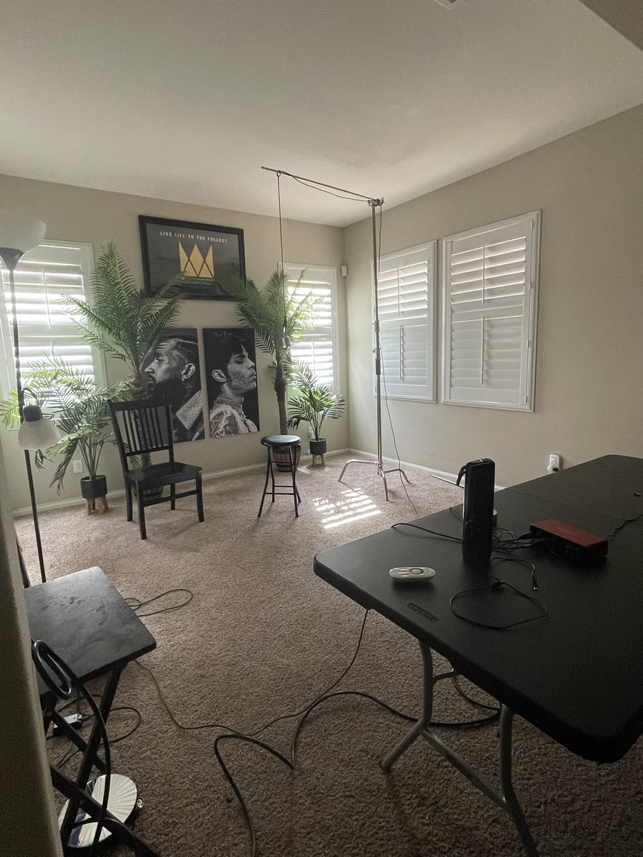 CurtissKing's tweet image. Upstairs: create, record, mix, export, &amp;amp; upload music.

Downstairs: create, record, perform, &amp;amp; render content and shows.

#DIYer 🛠️