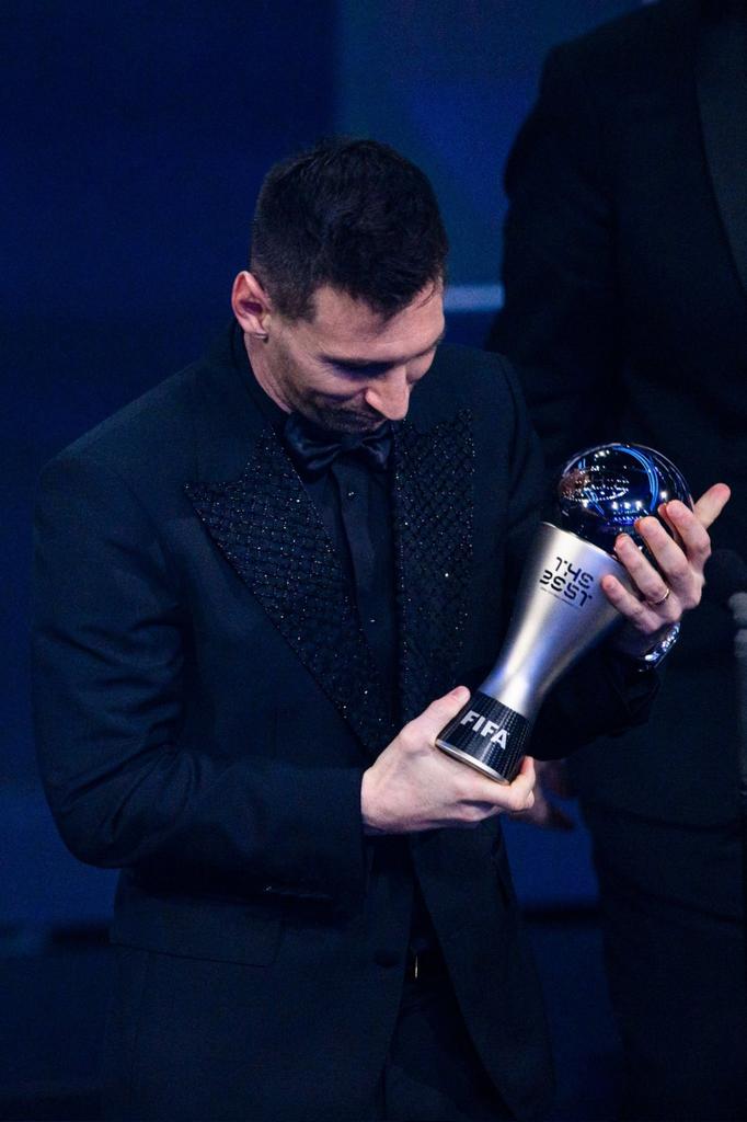 TeamLeoM's tweet photo. THE BEST.

EL MEJOR DE LA HISTORIA. https://t.co/GdXrf6sDNl