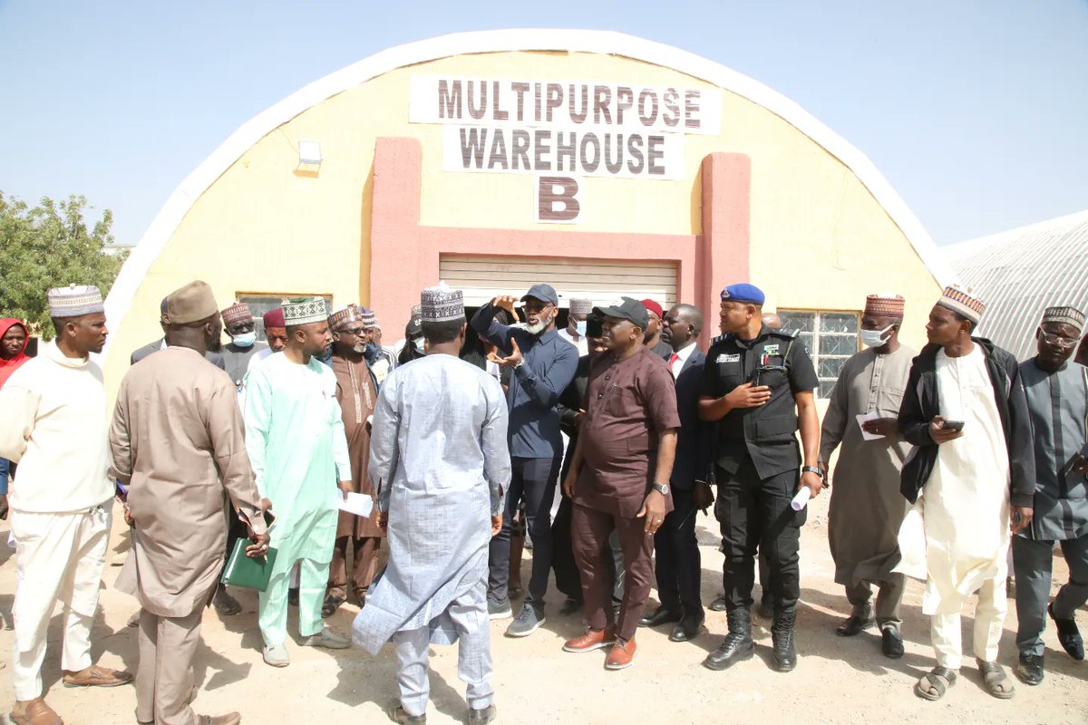 NgShippers's tweet photo. Barr. Pius Akutah, ES/CEO, NSC inspects Funtua Inland Dry Port, urging citizens to take charge! Local commitment is key to safeguarding national assets. ๐ณ๐ฌ #InfrastructureOwnership #EconomicDevelopment" https://t.co/Vcqd5rby9x